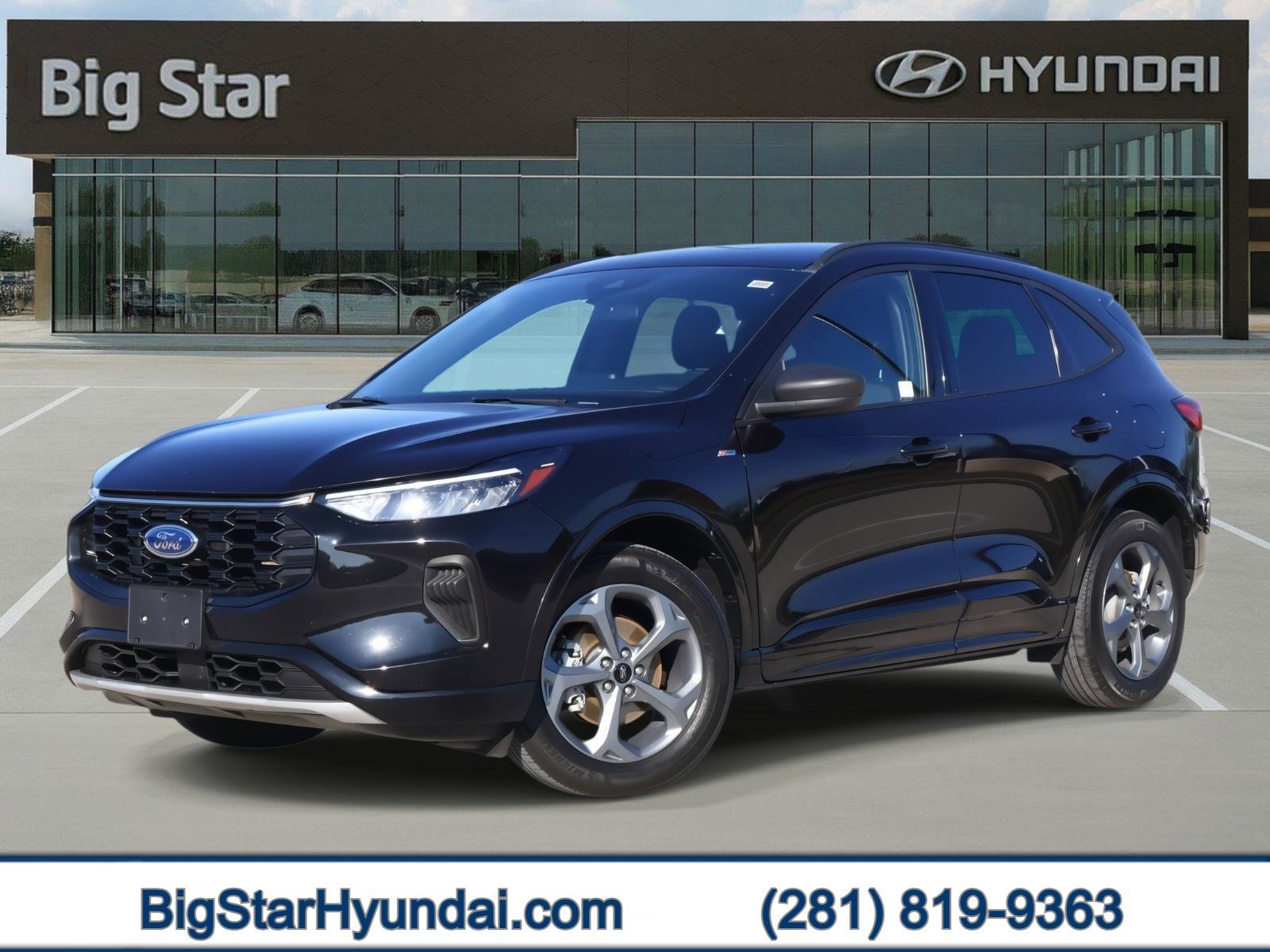 2023 Ford Escape ST-Line's photo