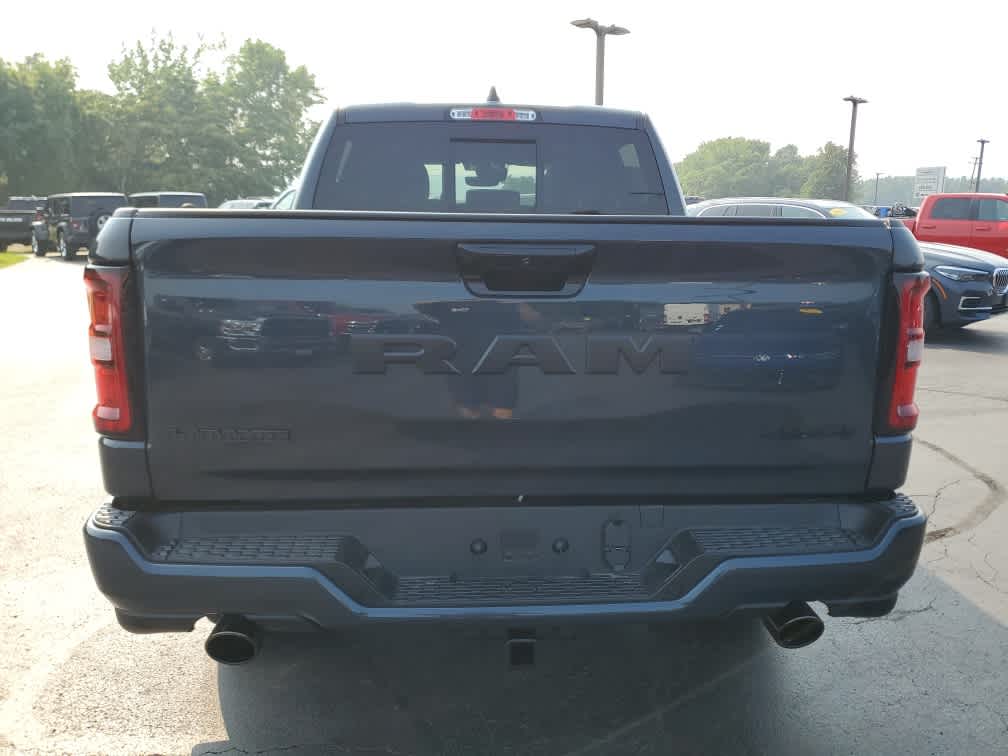 2026 Ram 1500 Laramie photo 4