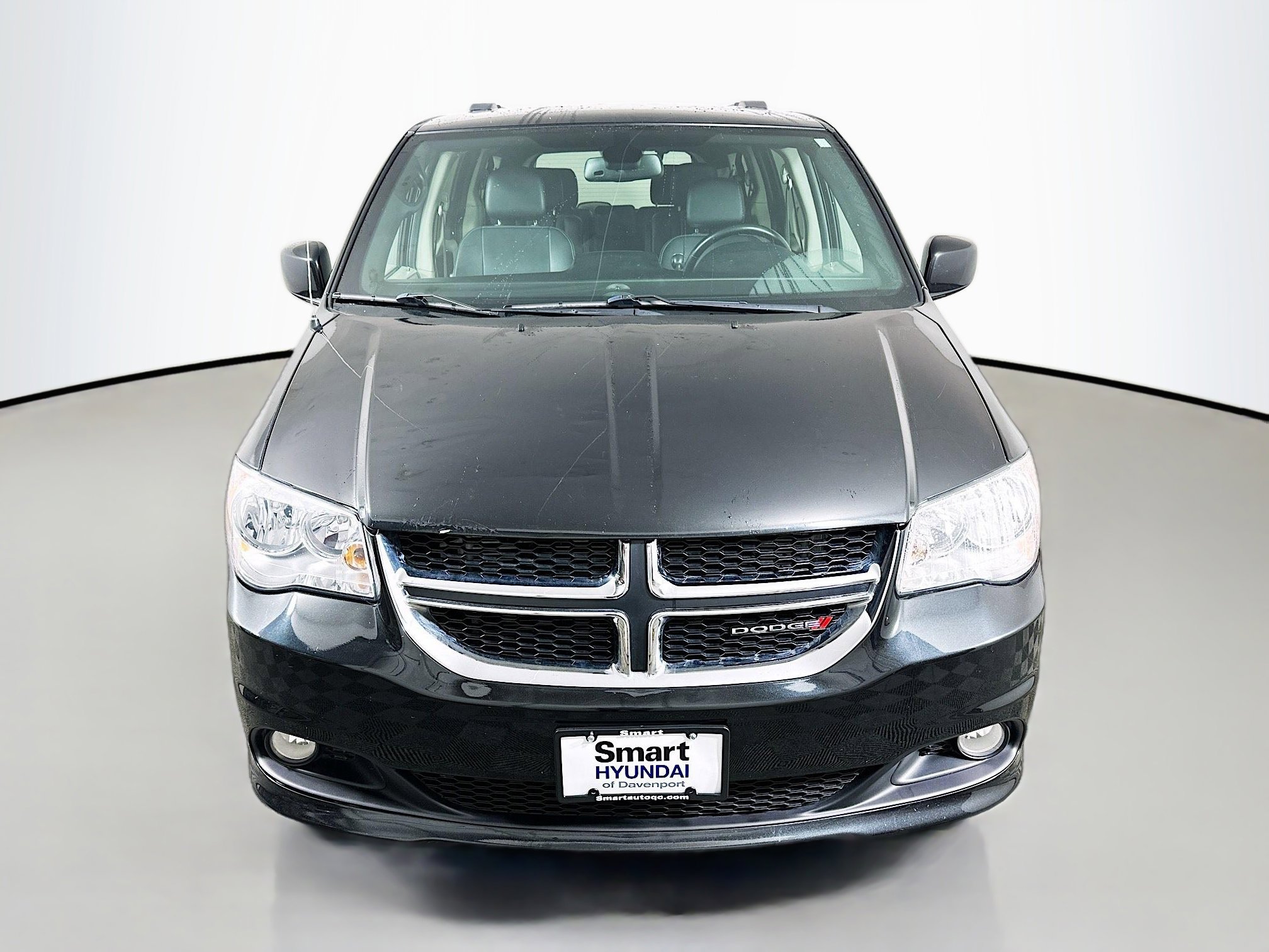 2019 Dodge Grand Caravan SXT photo 2