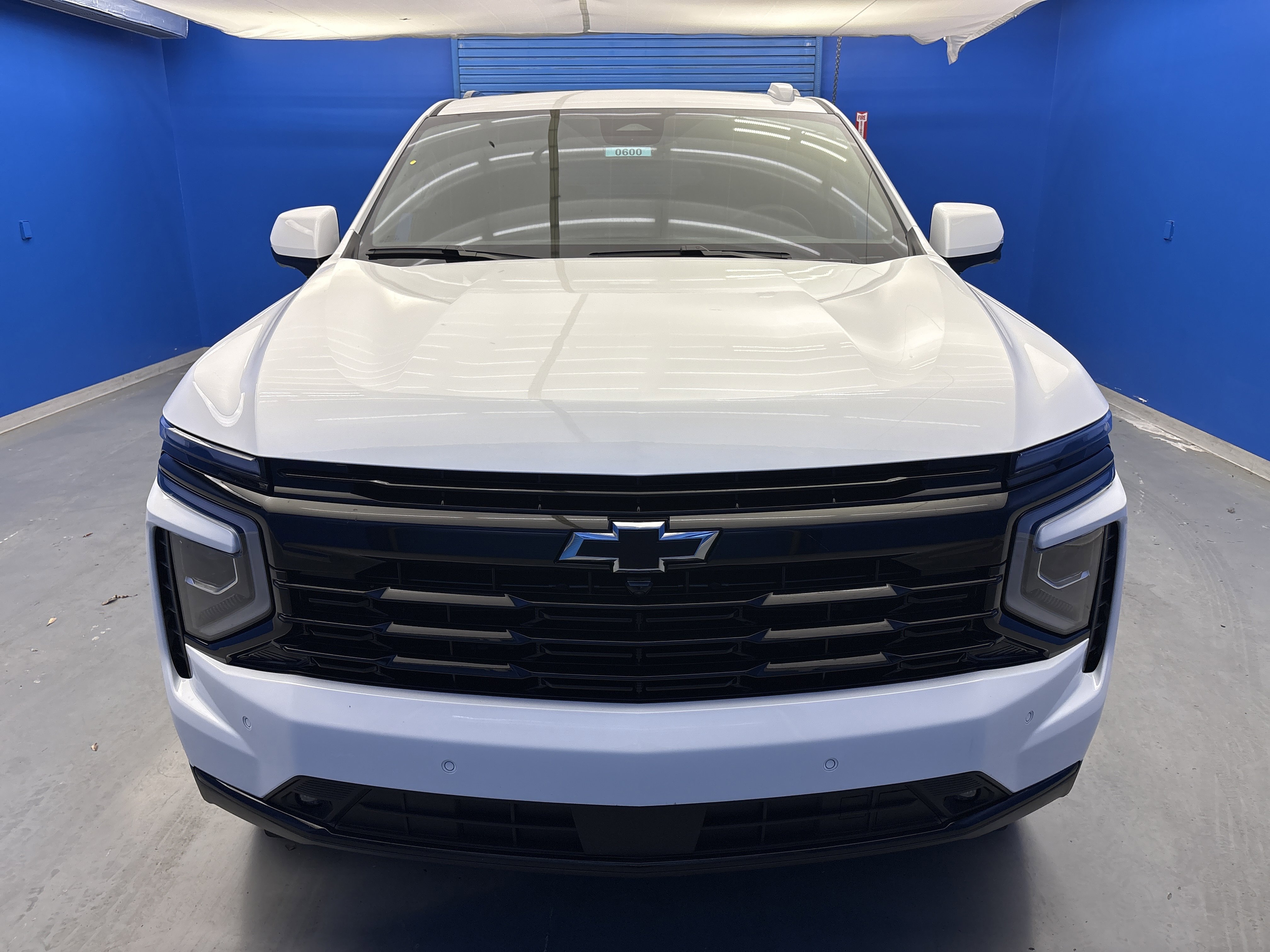 2026 Chevrolet Suburban RST photo 2