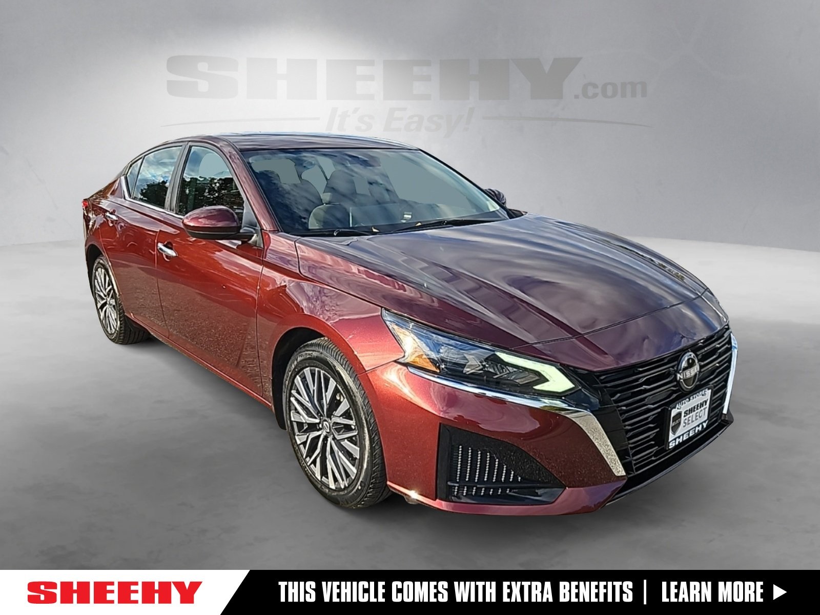 2023 Nissan Altima SV's photo