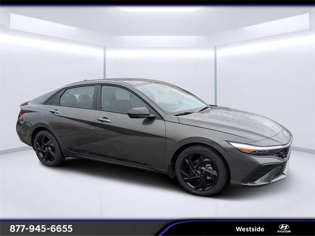 2026 Hyundai Elantra SEL's photo