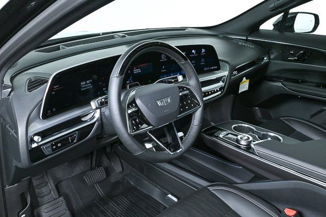 2026 Cadillac Lyriq Sport photo 4