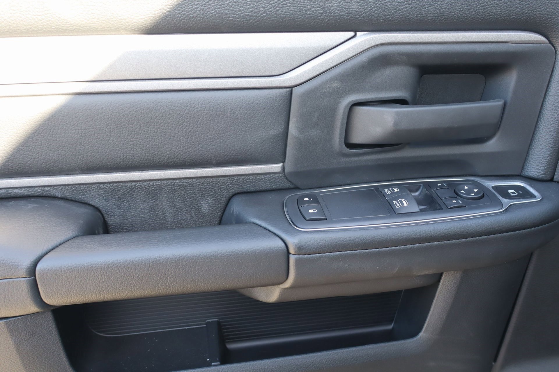 2024 Ram 5500 Tradesman photo 20