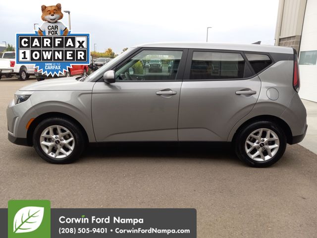 2023 Kia Soul LX photo 6