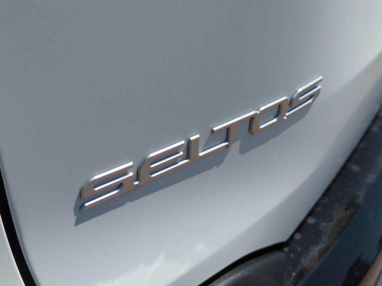2026 Kia Seltos EX photo 29