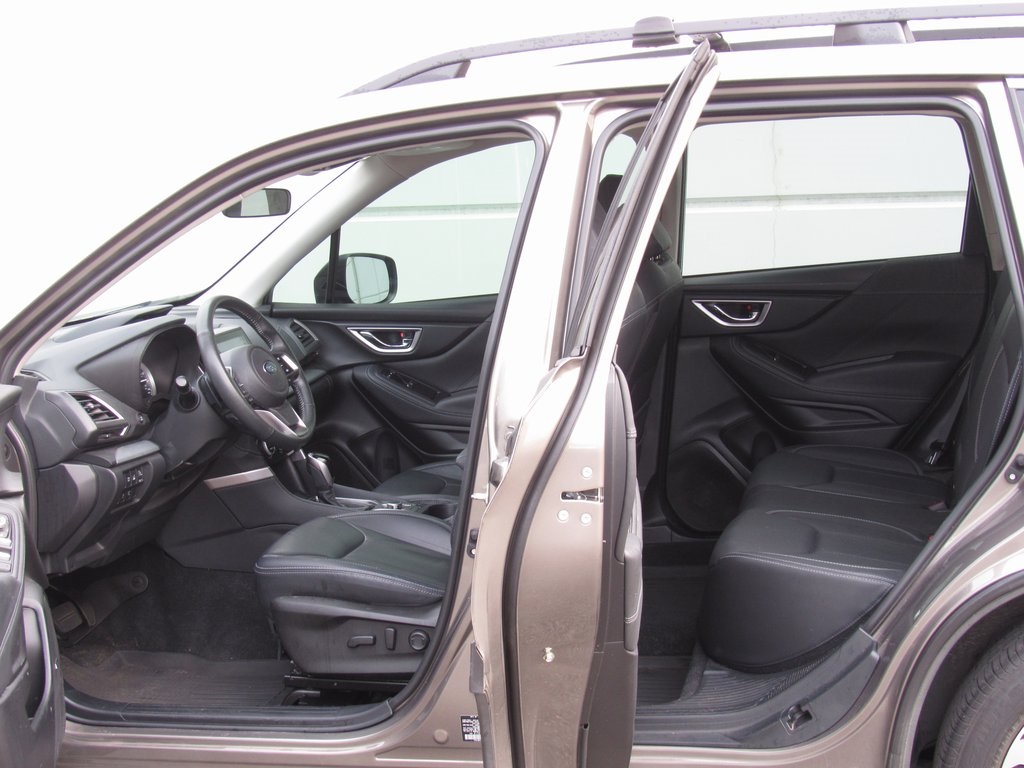 2021 Subaru Forester Limited photo 11
