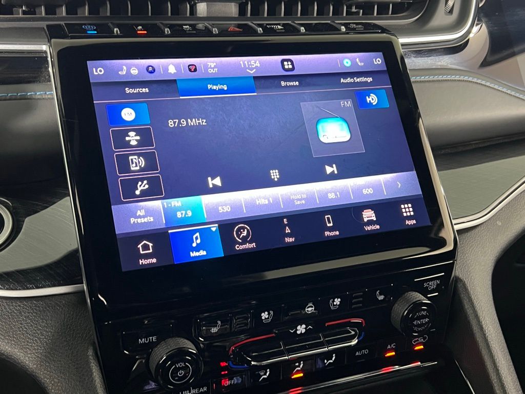 2022 Jeep Grand Cherokee Trailhawk 4xe photo 16