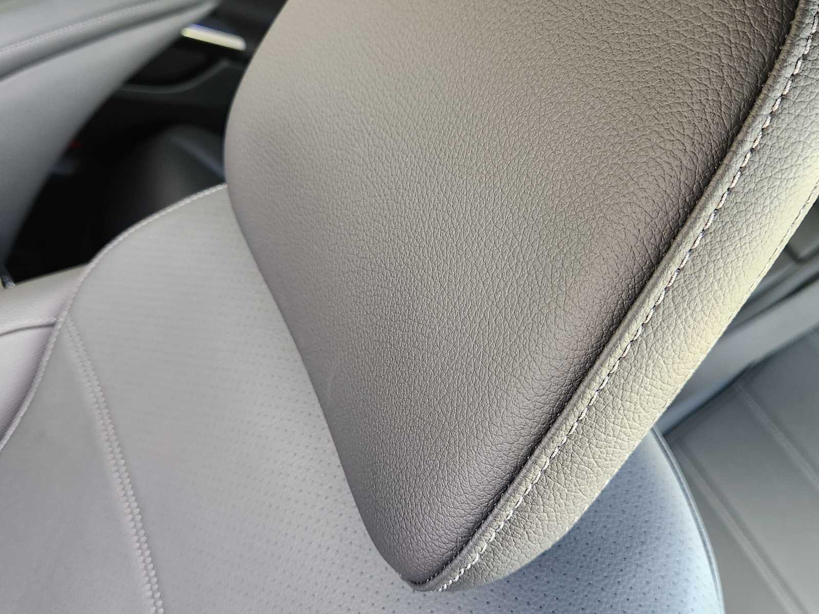 2025 Mercedes Benz C 300 photo 20