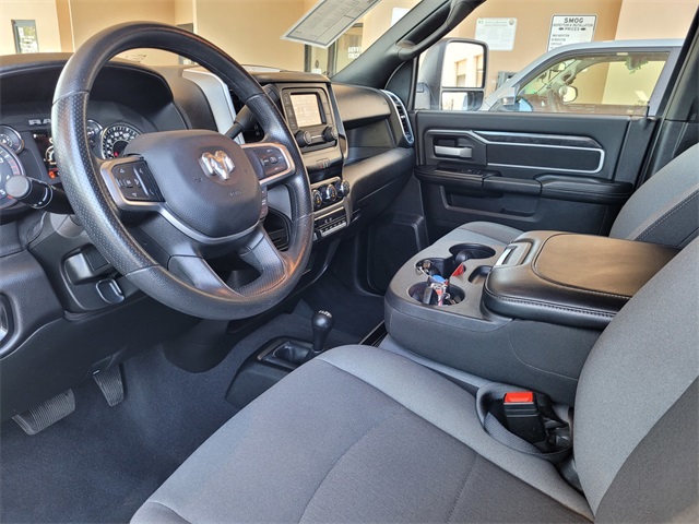2024 Ram 3500 SLT photo 12