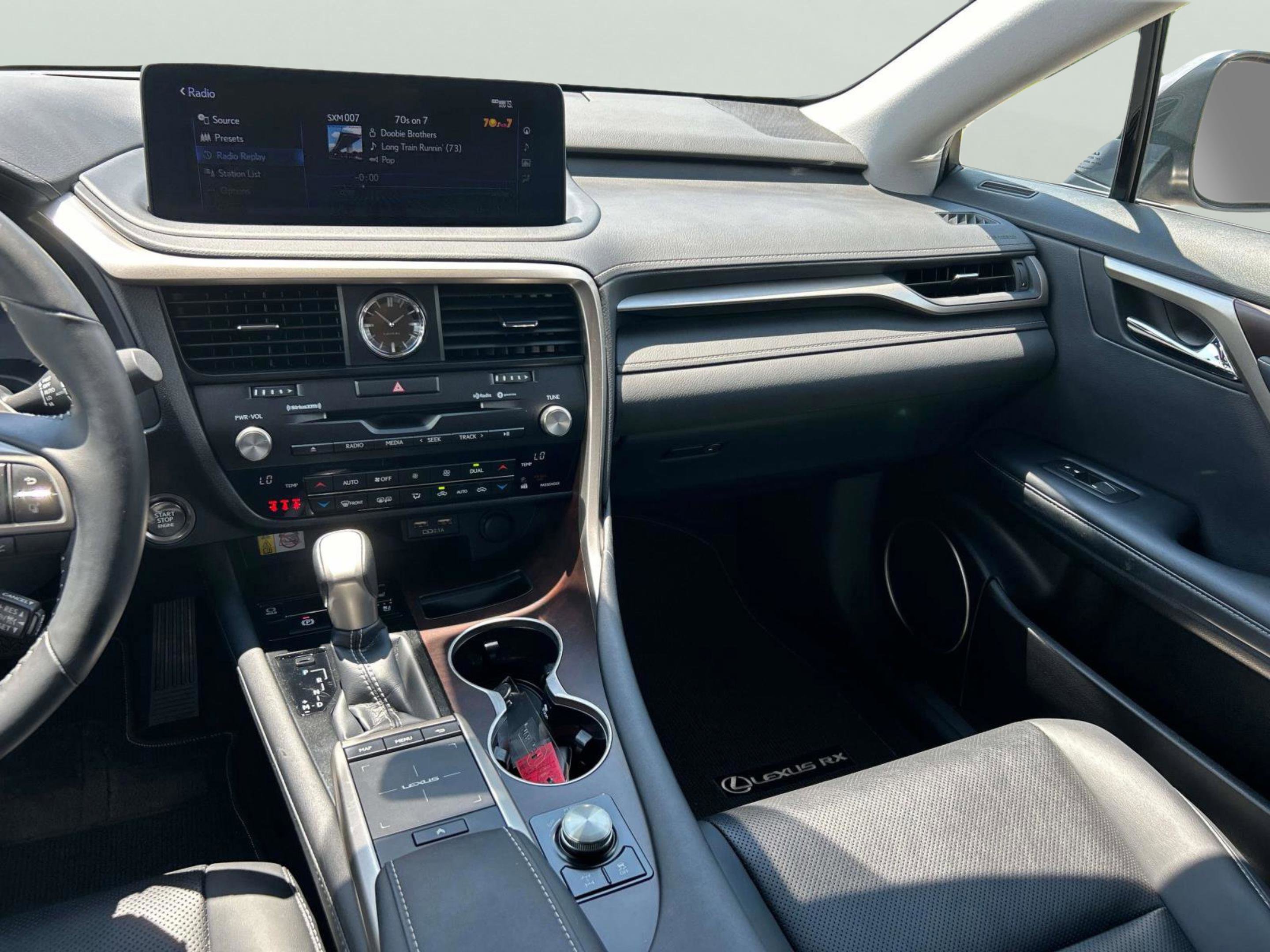 2022 Lexus RX 350 photo 11