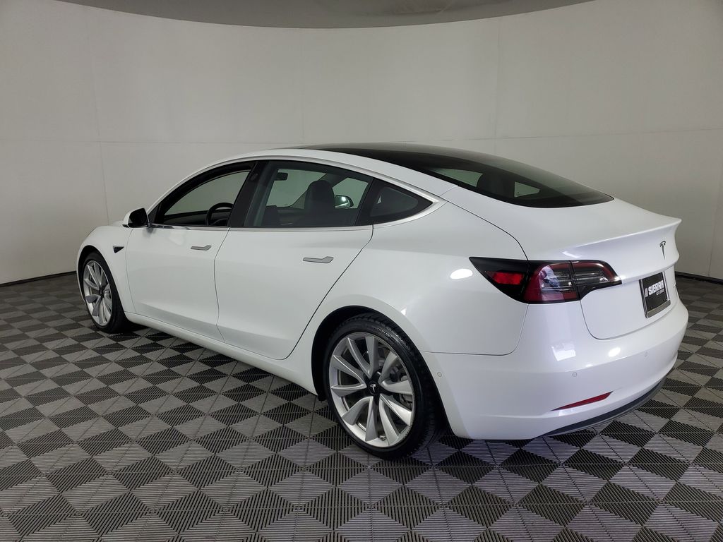 2018 Tesla Model 3 Long Range photo 6