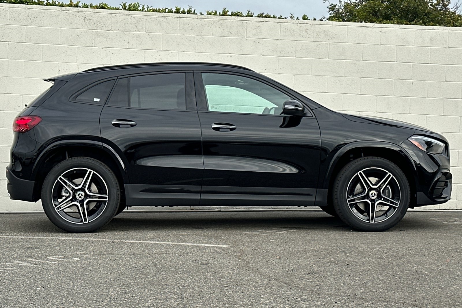 2026 Mercedes Benz GLA 250 photo 4