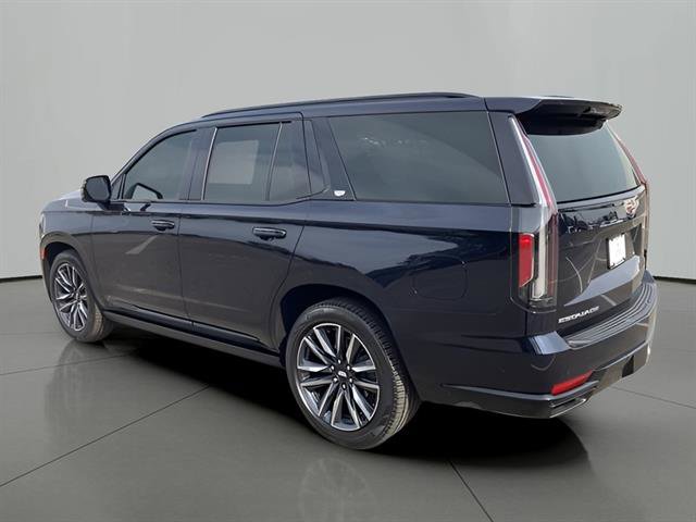 2023 Cadillac Escalade Sport photo 3