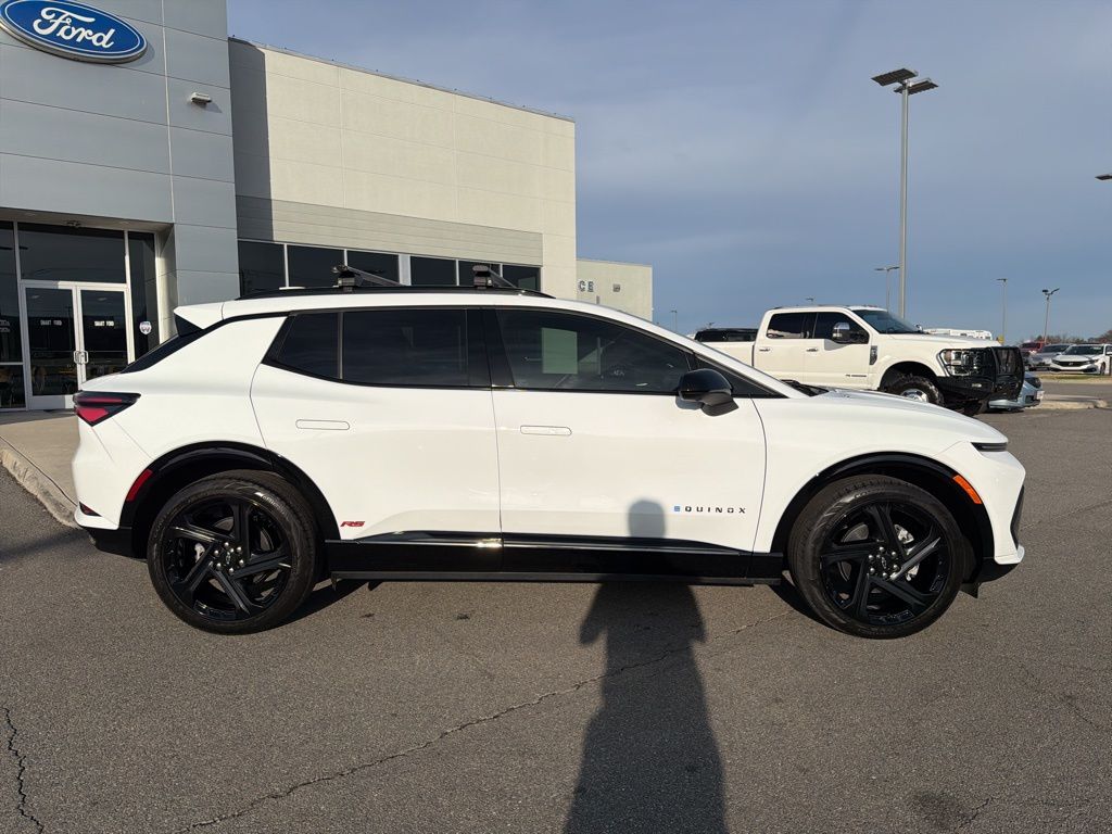 Used 2024 Chevrolet Equinox EV RS with VIN 3GN7DSRP0RS285536 for sale in South Boston, VA