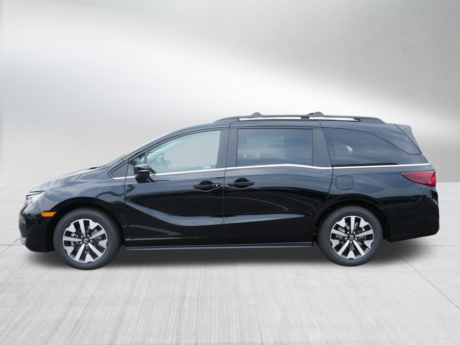 2026 Honda Odyssey EX-L photo 4