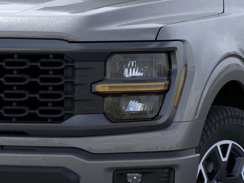 2025 Ford F-150 STX photo 17