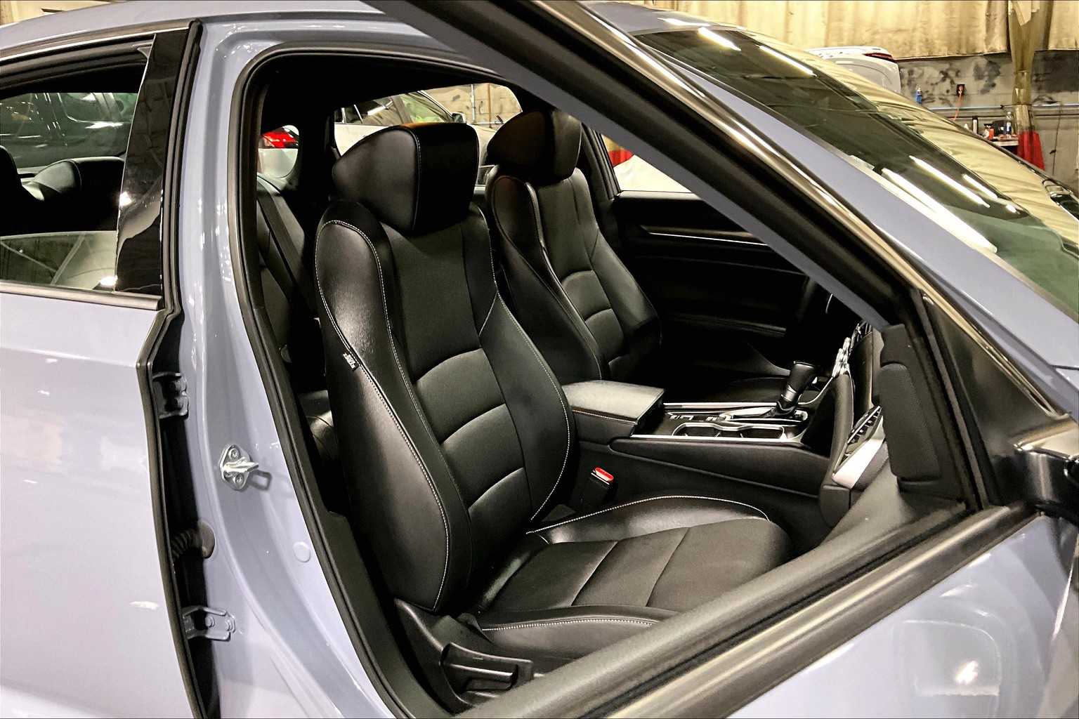 2022 Honda Accord Sport photo 8