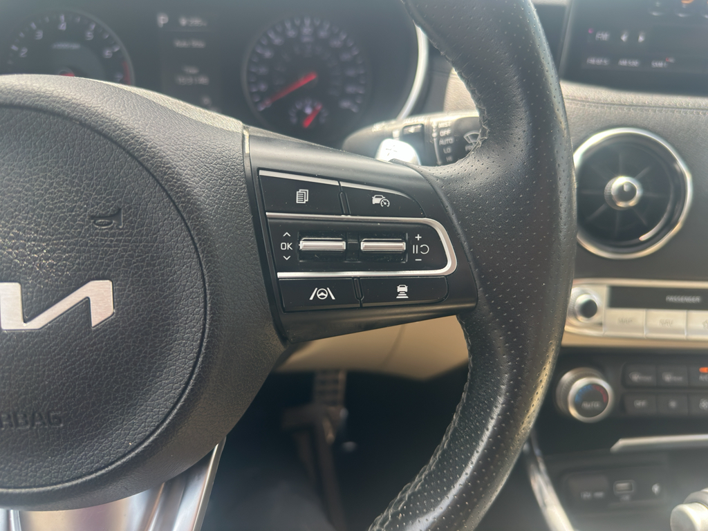 2023 Kia Stinger GT-Line photo 33