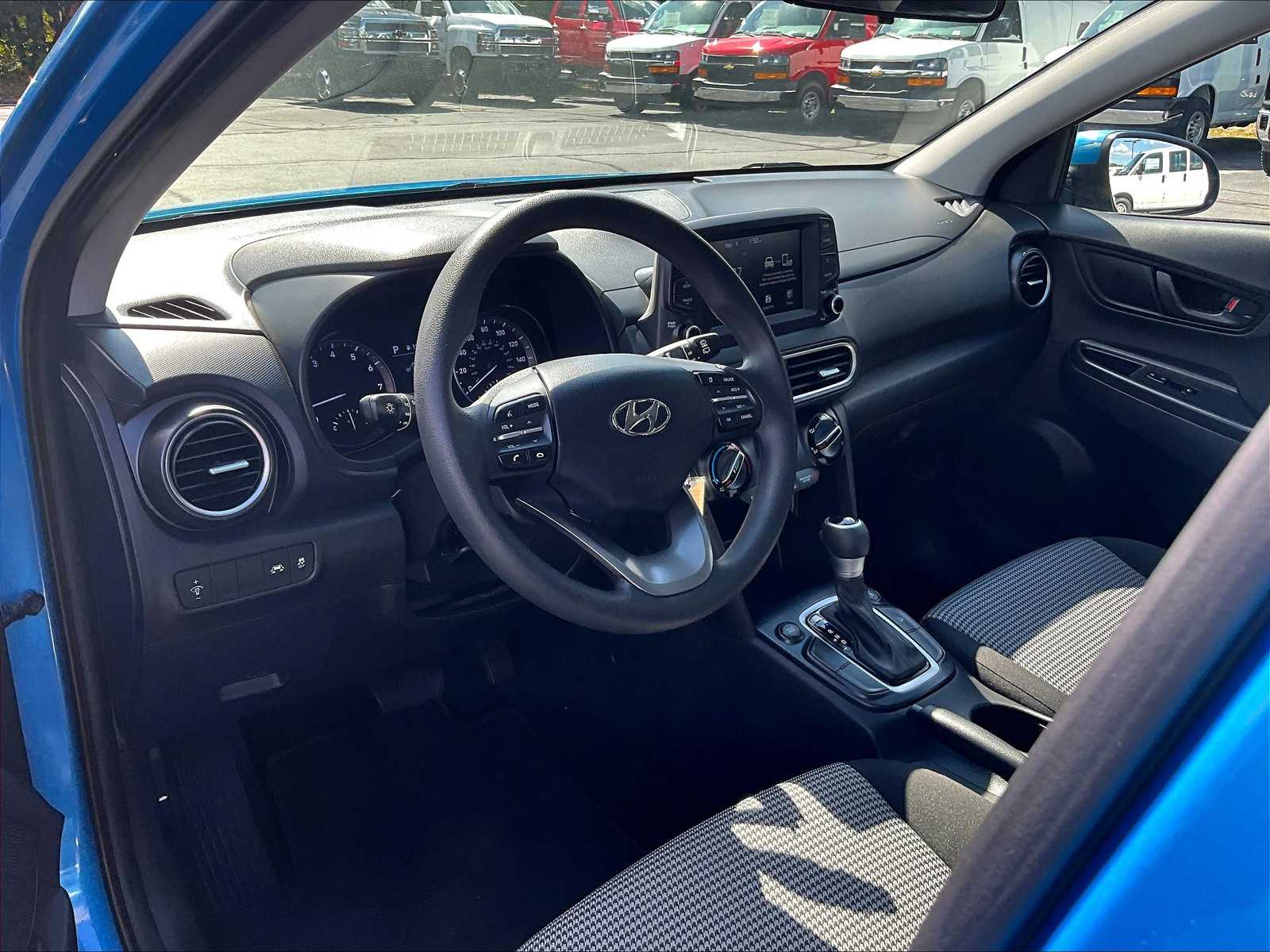 2020 Hyundai Kona SE photo 8