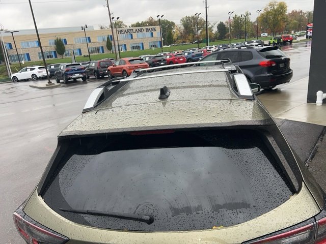 2021 Subaru Outback Touring photo 3