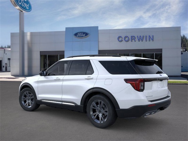 2025 Ford Explorer photo 4