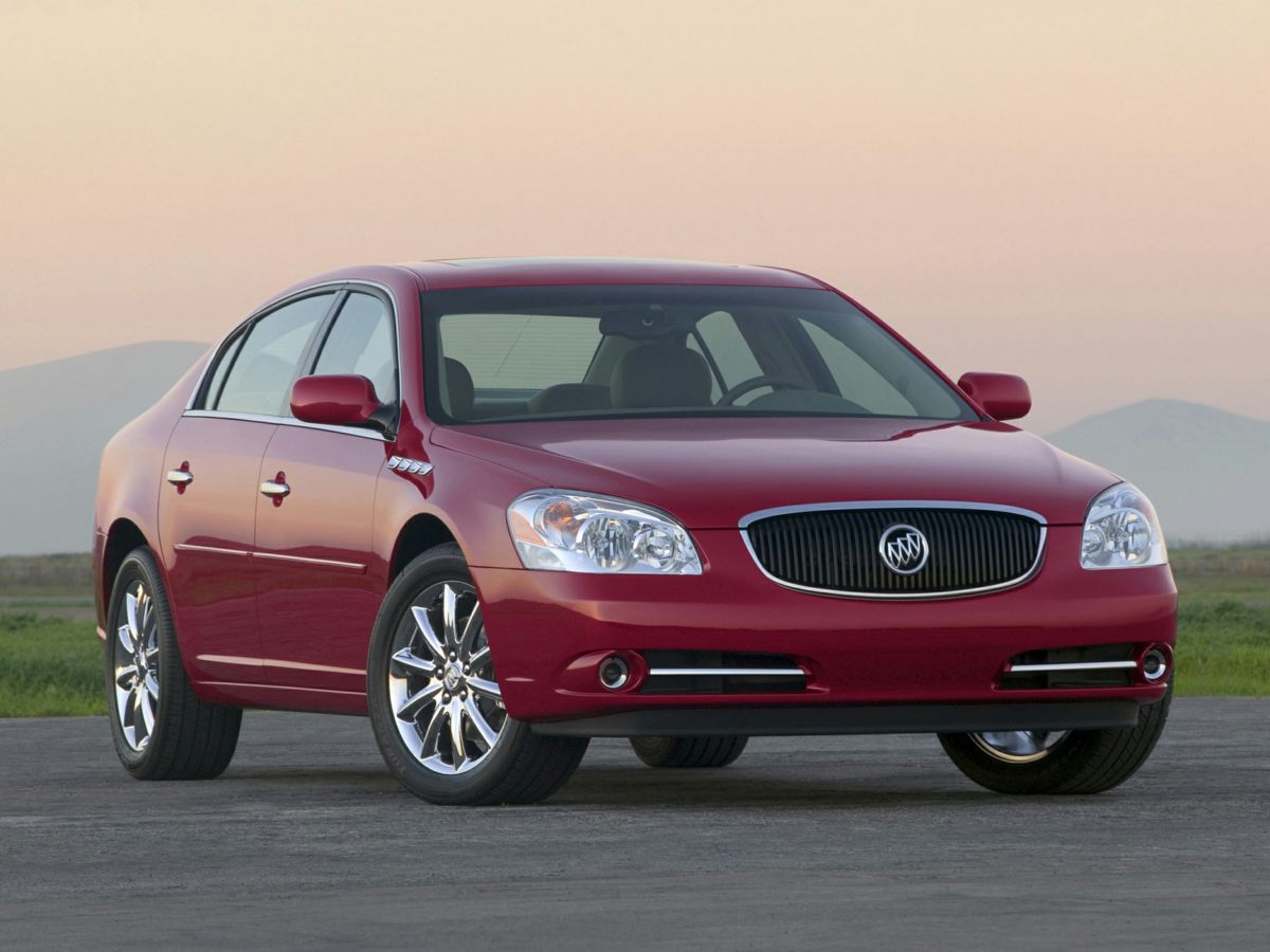 2010 Buick Lucerne CXL's photo