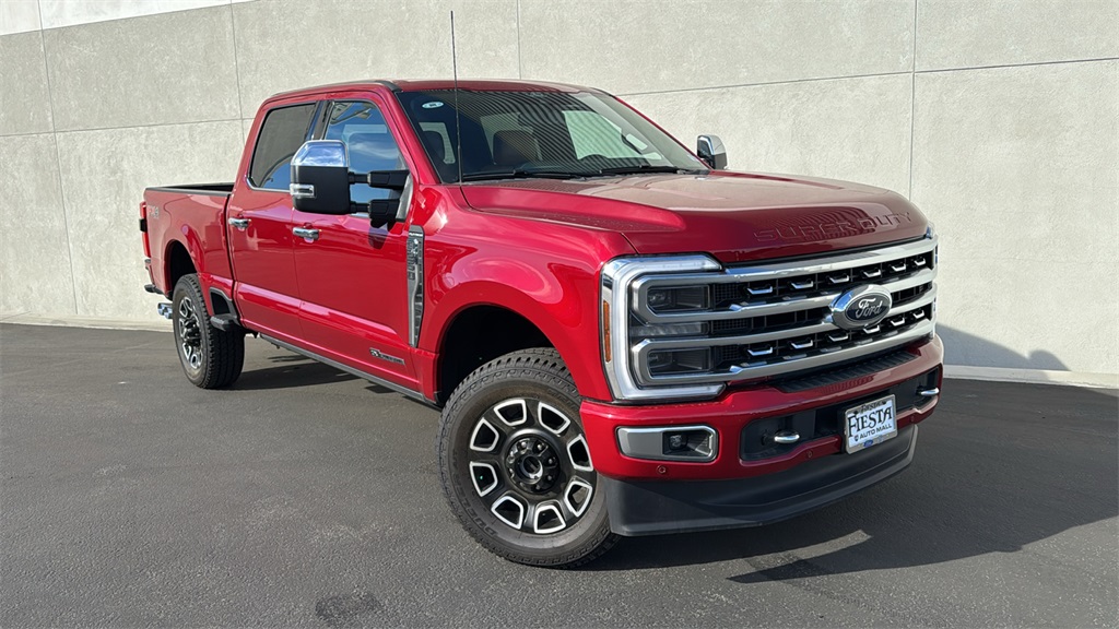 2024 Ford F-250 Super Duty Platinum's photo