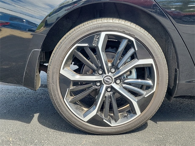 2023 Nissan Altima 2.5 SR photo 4