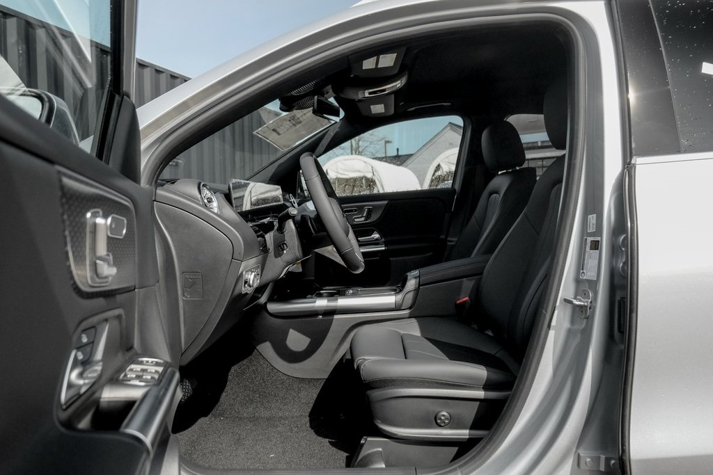 2025 Mercedes Benz GLA 250 4MATIC photo 11