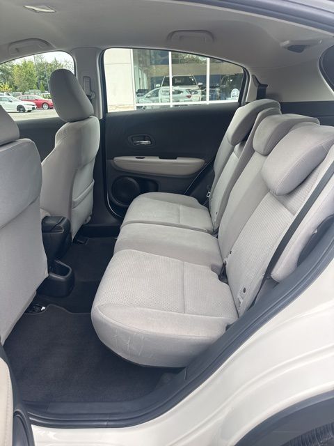 2022 Honda HR-V LX photo 16