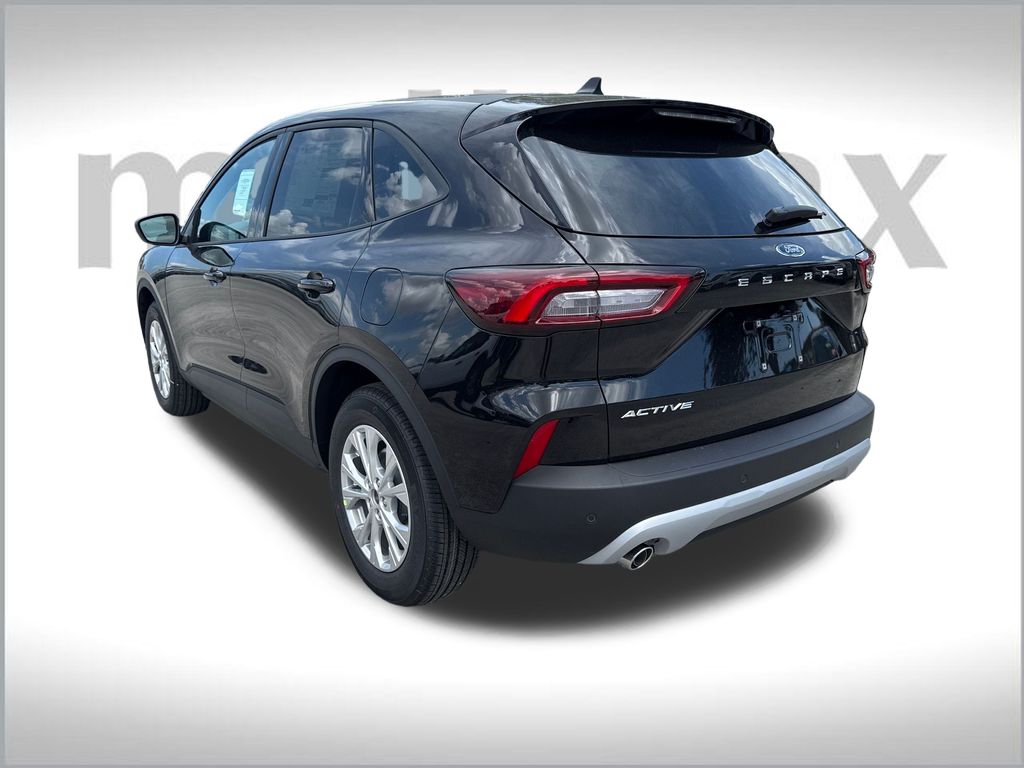 2025 Ford Escape Active photo 3