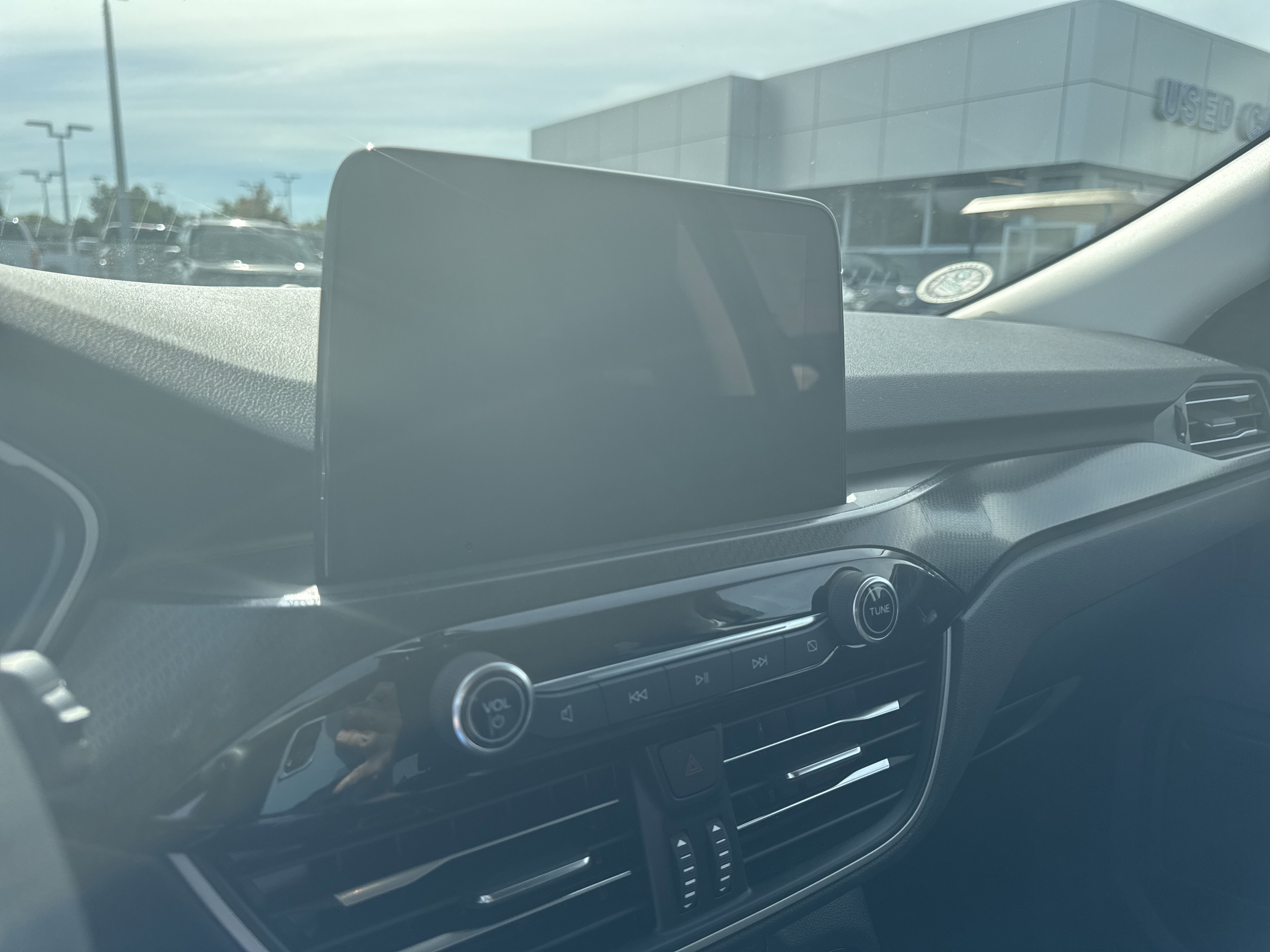 2022 Ford Escape SEL photo 3