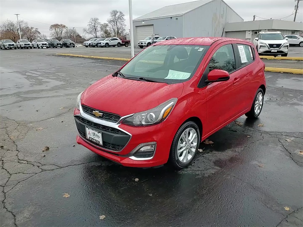 2020 Chevrolet Spark 1LT LT photo 2