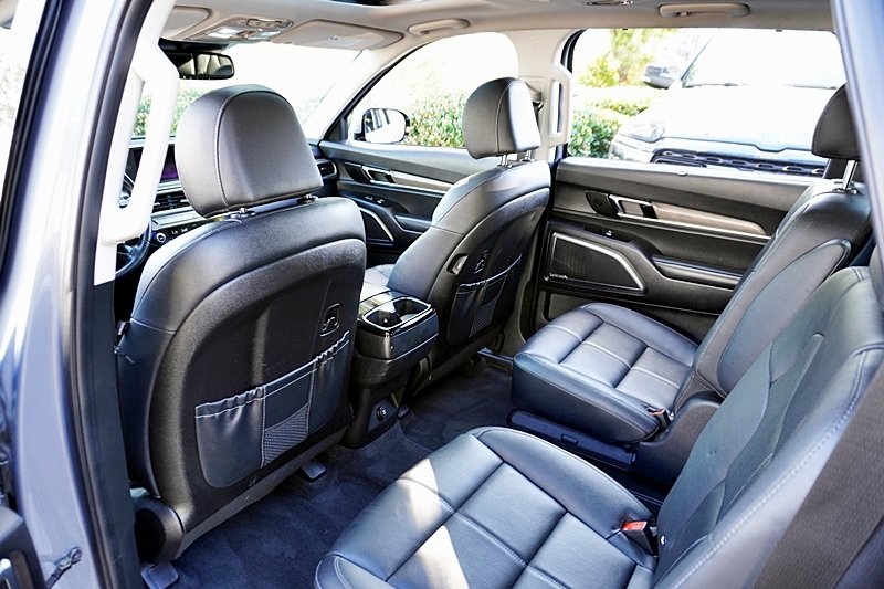 Used 2022 Silver Kia SX image 17