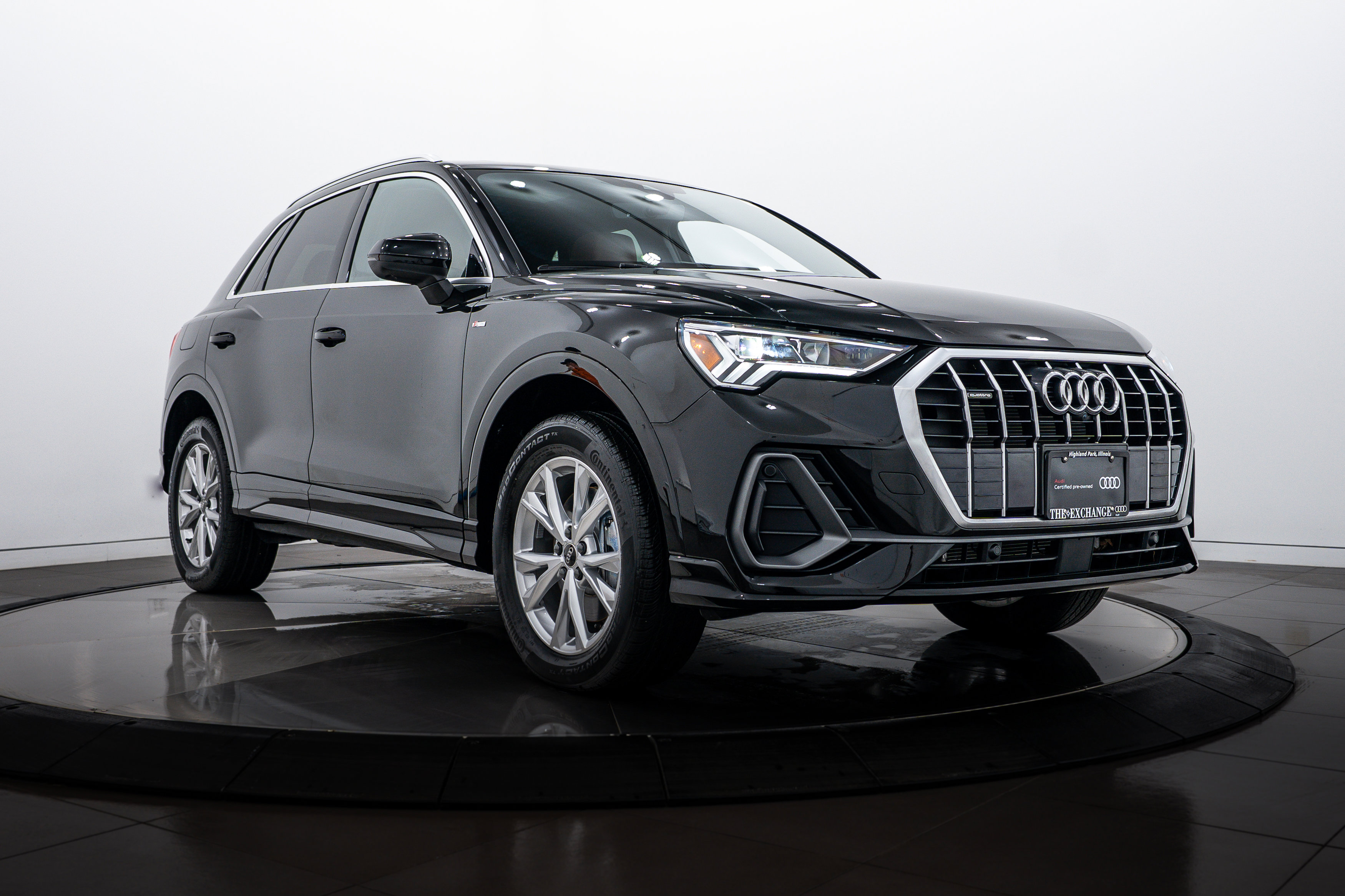 2025 Audi Q3 S Line Premium Plus's photo