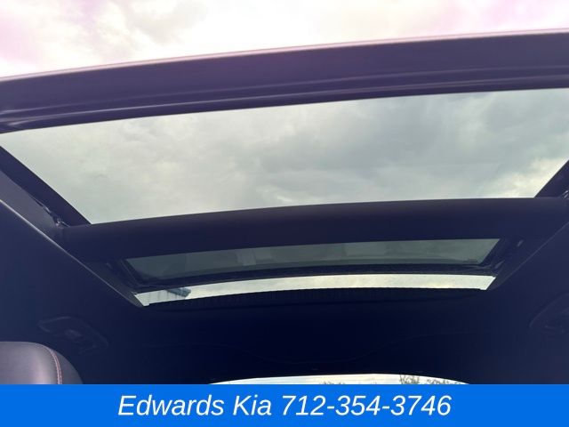 2023 Kia K5 GT photo 33