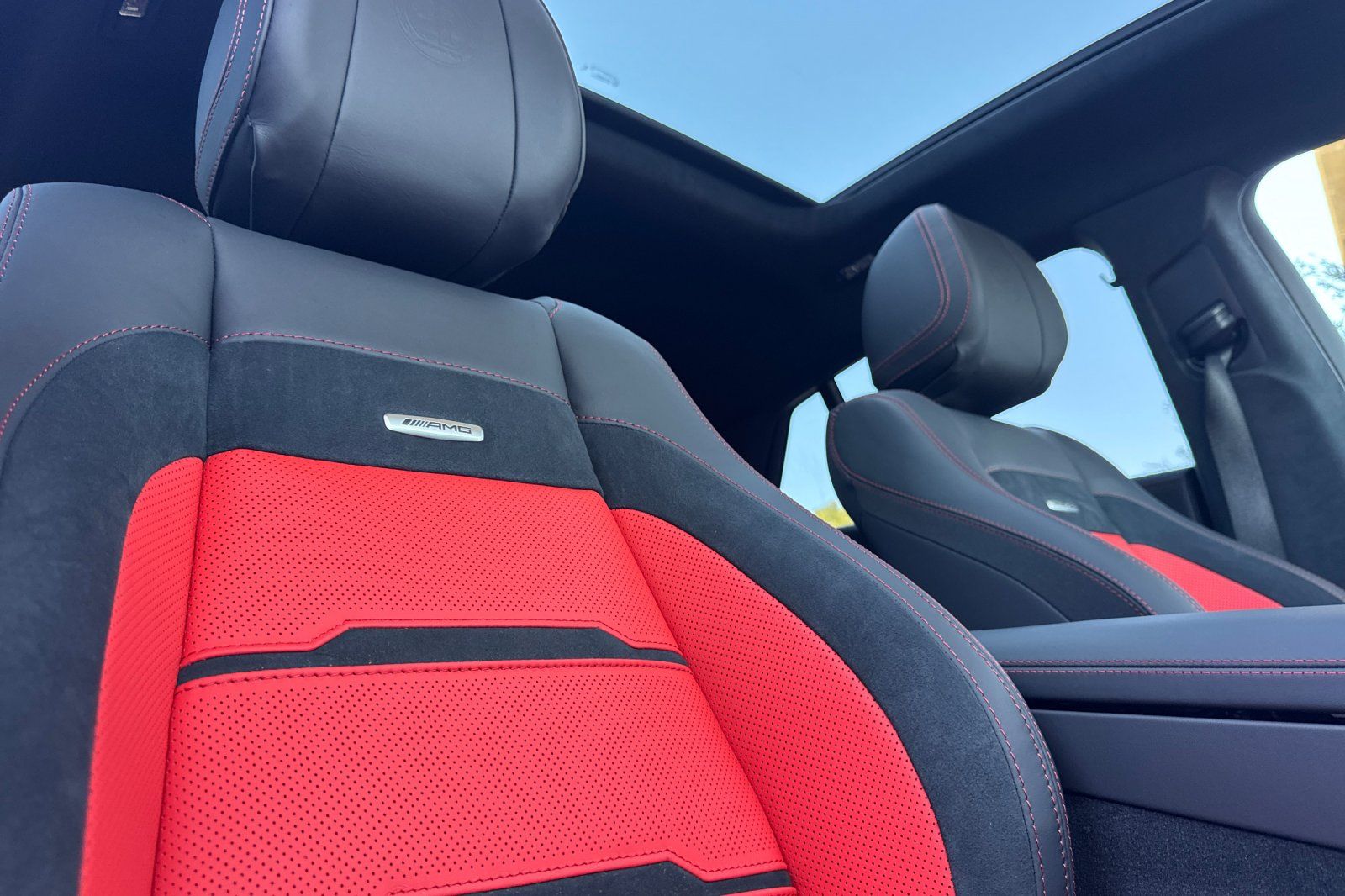 2026 Mercedes Benz GLE 63 S AMG 4MATIC photo 3