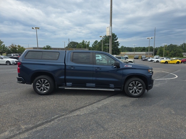 2021 Chevrolet Silverado 1500 RST photo 2