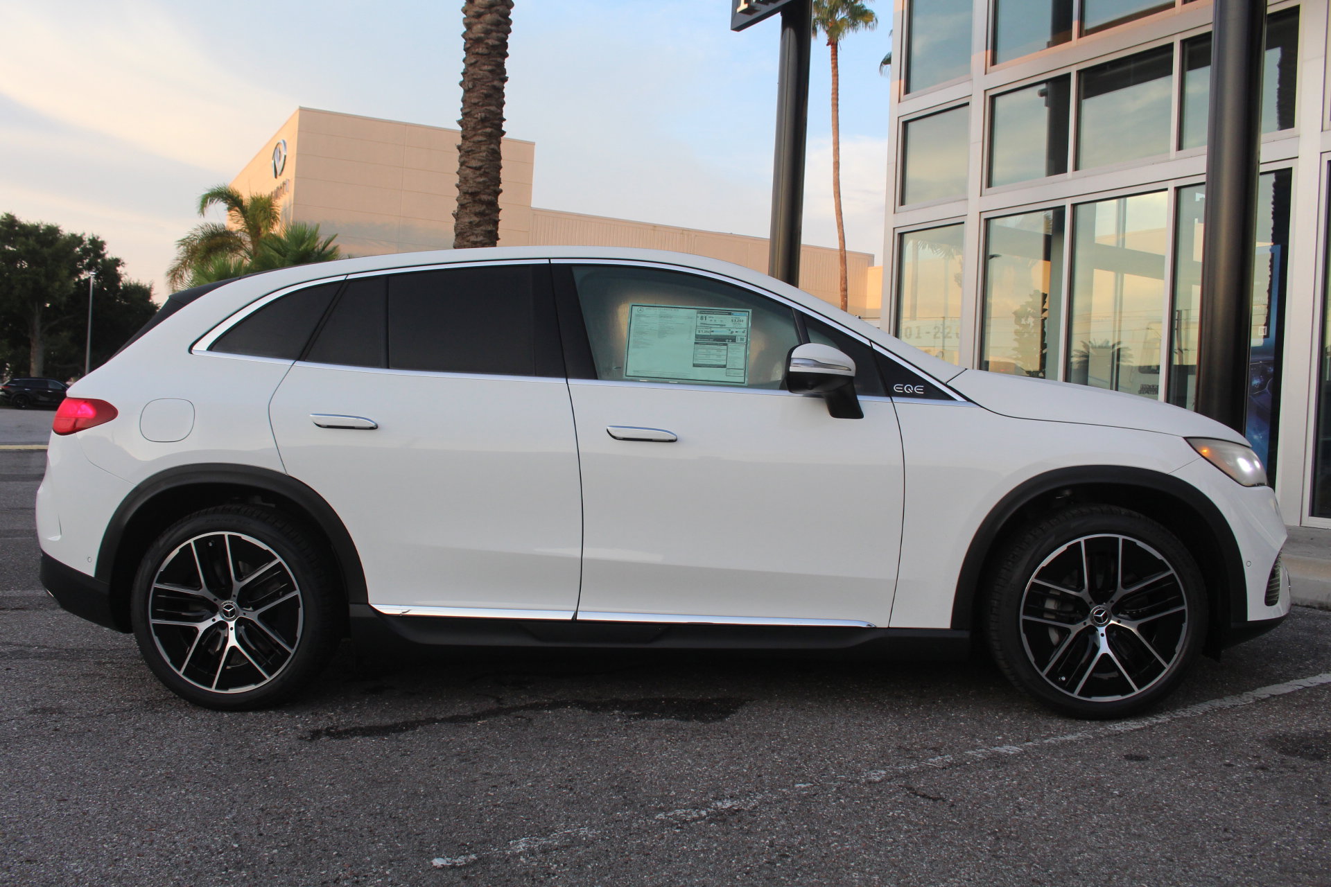 2026 Mercedes Benz EQE SUV 4MATIC photo 7