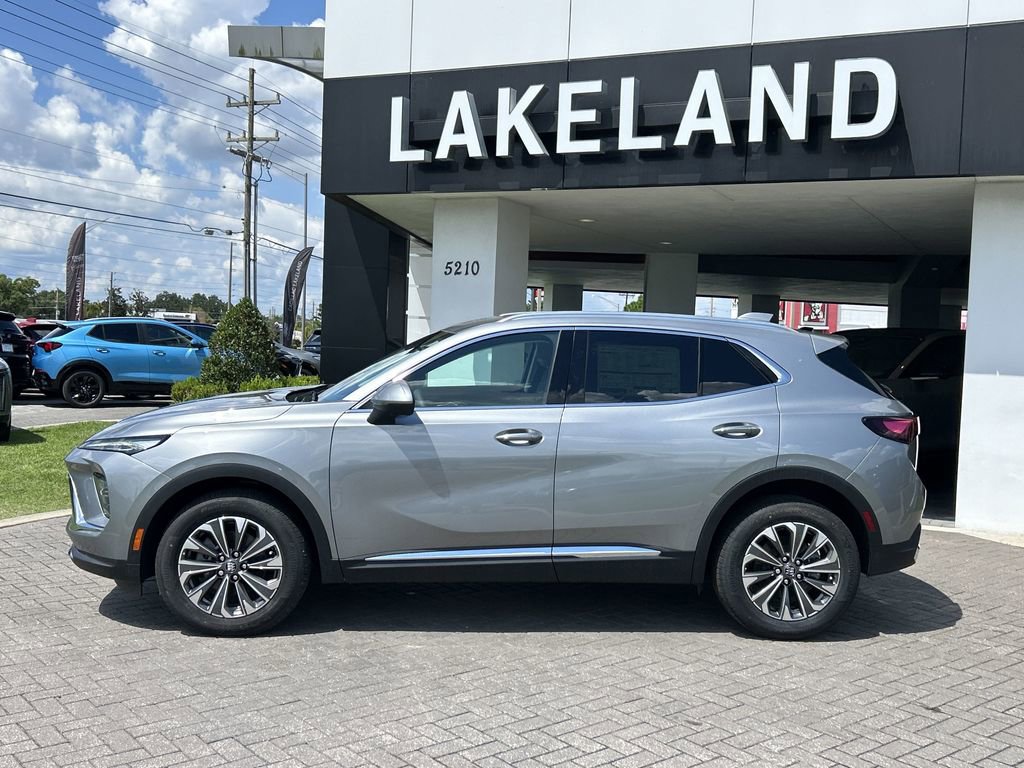 2025 Buick Envision Preferred photo 3