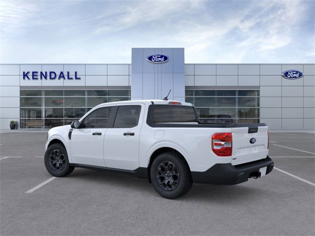 2025 Ford Maverick XLT photo 2