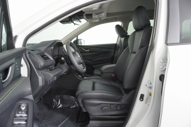 2025 Subaru Ascent Onyx Edition Touring photo 8