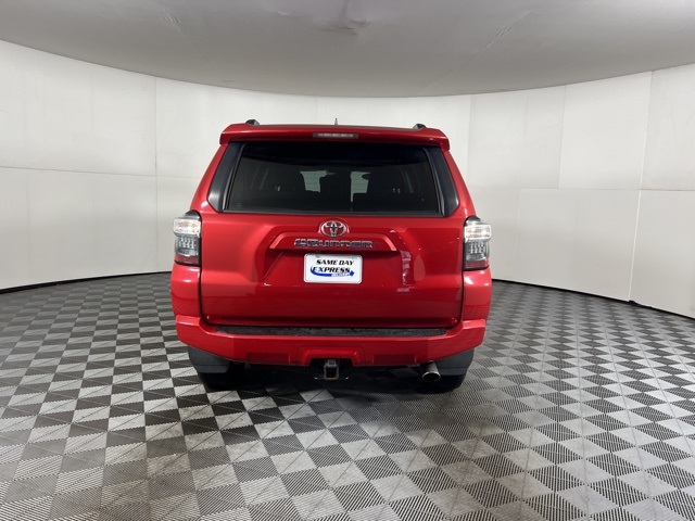 2022 Toyota 4Runner SR5 Premium photo 7