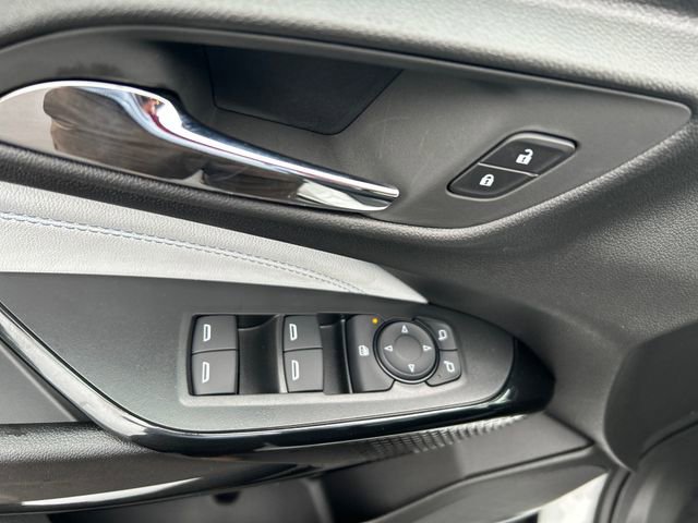 2025 Chevrolet Trax LT photo 10