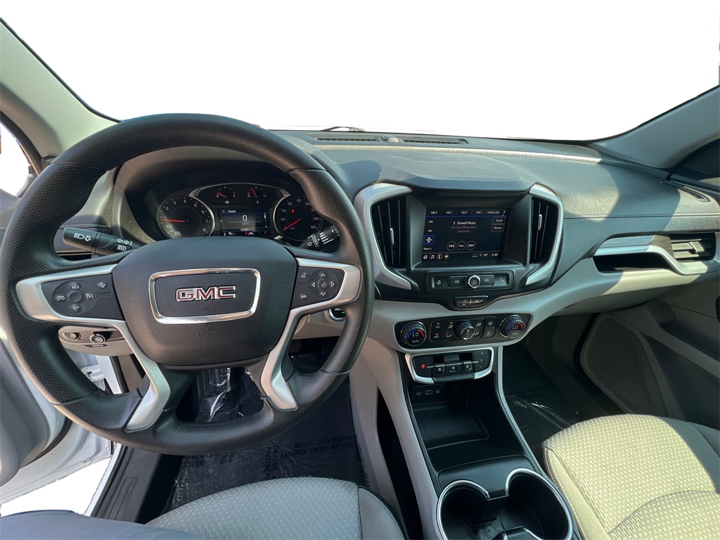 2023 Gmc Terrain SLE photo 18