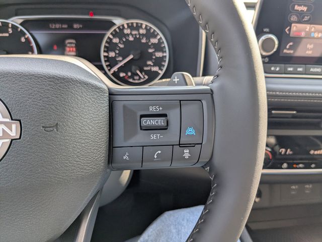 2025 Nissan Rogue SV photo 18