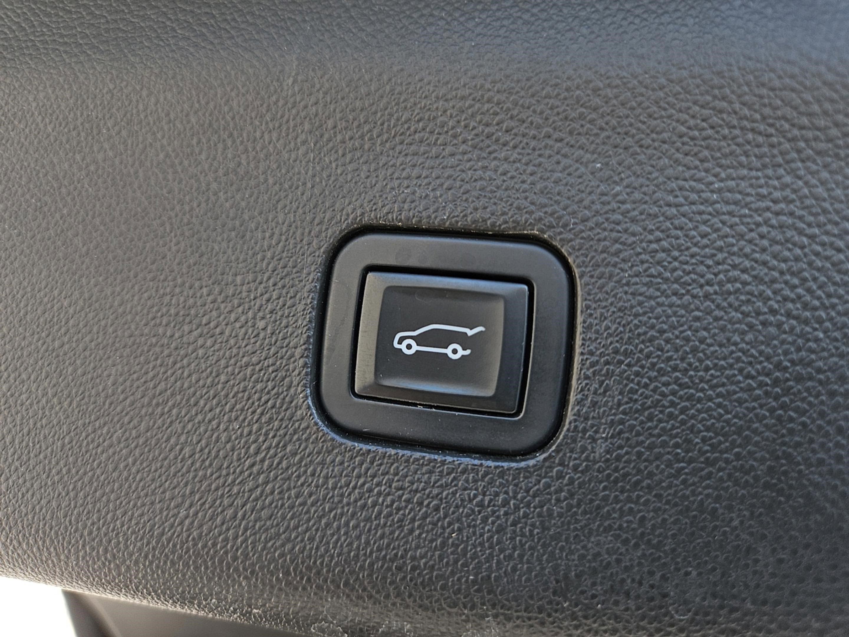 2019 Buick Enclave Essence photo 19