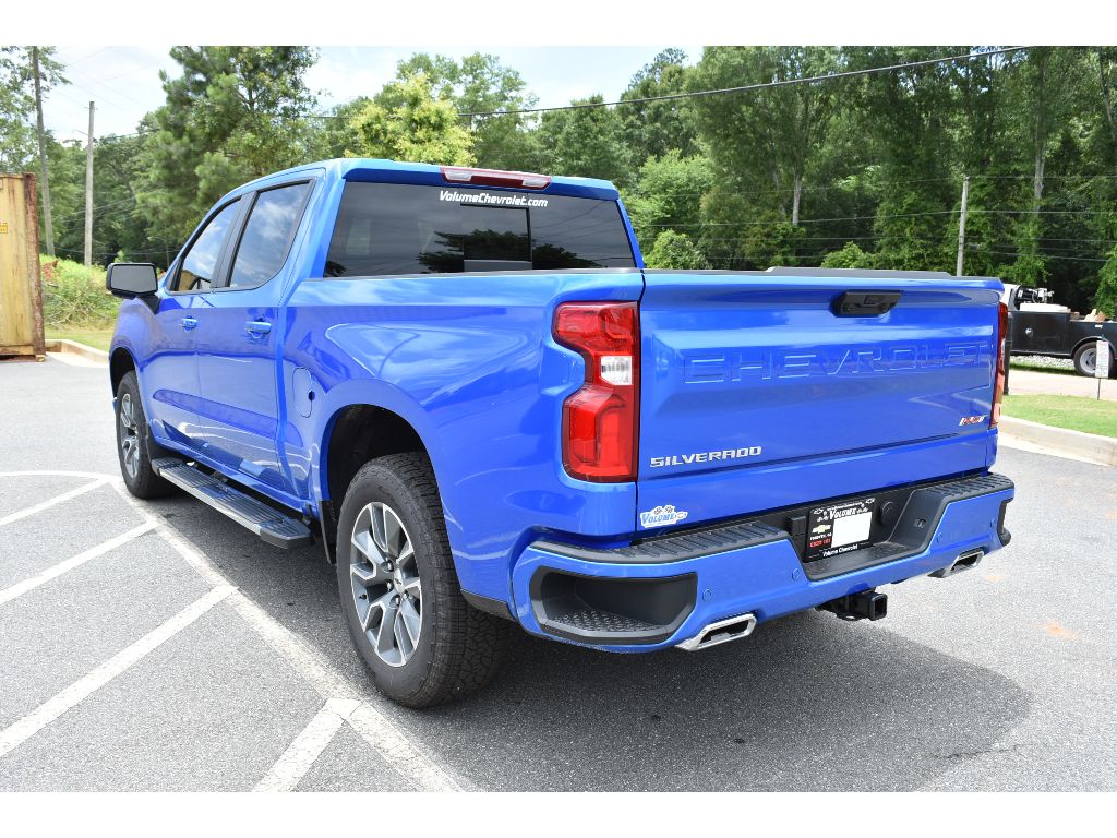 2025 Chevrolet Silverado 1500 RST photo 2