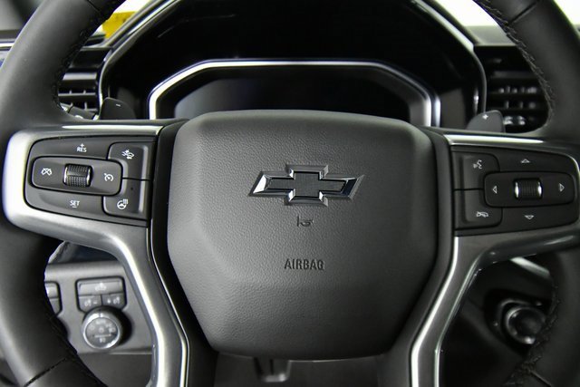 2026 Chevrolet Silverado 1500 RST photo 2